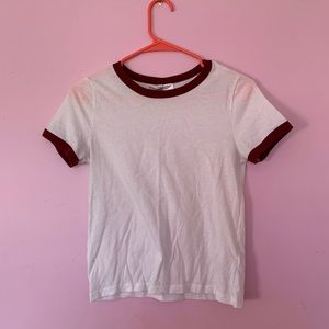 White top, maroon lining.